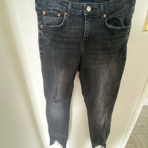 Black washed  ankle cut Zara jeans
